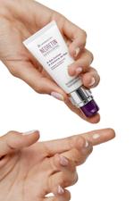 Neoretin Discrom Control K-Eye Contour paakių kremas, 15 ml