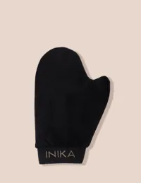 Inika savaiminio įdegio pirštinė kūnui